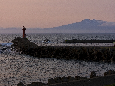6J3P3436+.jpg